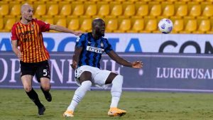 Scontro di gioco con Lukaku - Foto ANSA - Dotsport.it