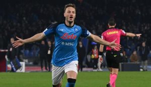 Rrahmani festeggia un goal con il Napoli - Foto ANSA - Dotsport.it