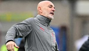 Stefano Pioli deluso in panchina - Foto ANSA - Dotsport.it