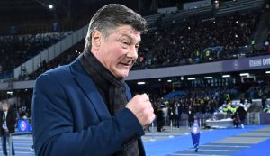 Walter Mazzarri a bordo campo - Foto ANSA - Dotsport.it