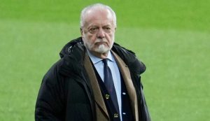 Napoli, De Laurentiis non si esprime dopo la sconfitta col Barcellona.