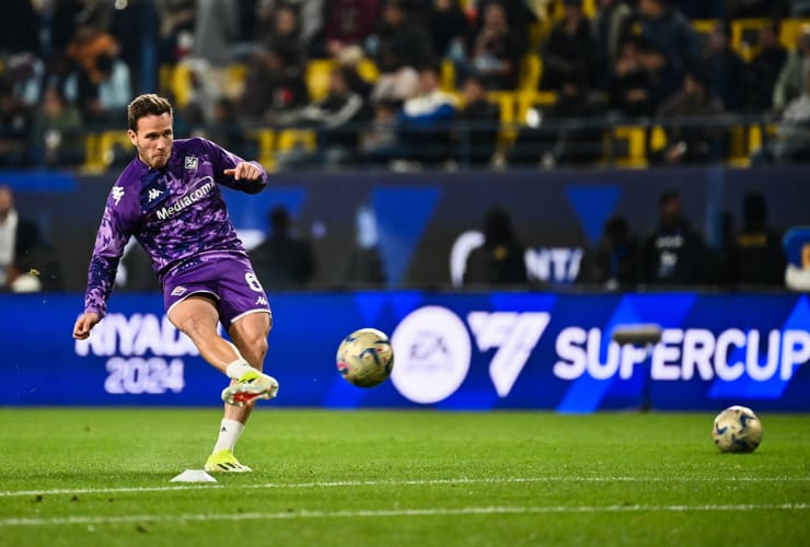 Arthur con la maglia della Fiorentina - Foto Lapresse - Dotsport.it
