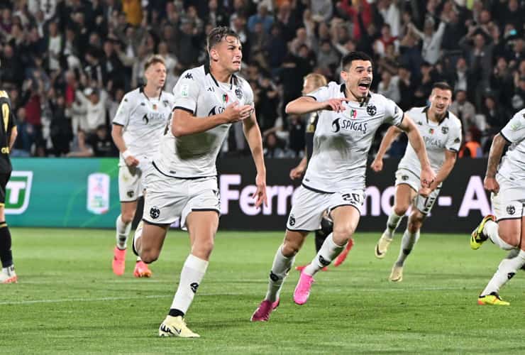 Francesco Pio Esposito festeggia il suo ritorno al goal - Foto Lapresse - Dotsport.it