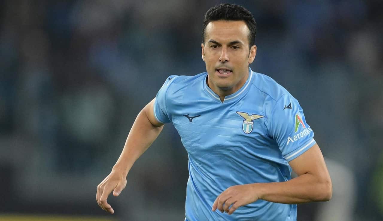 Pedro in campo con la maglia della Lazio - Foto Lapresse - Dotsport.it