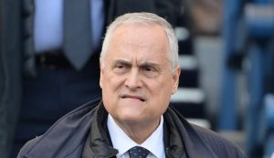 Claudio Lotito in tribuna - Foto Lapresse - Dotsport.it