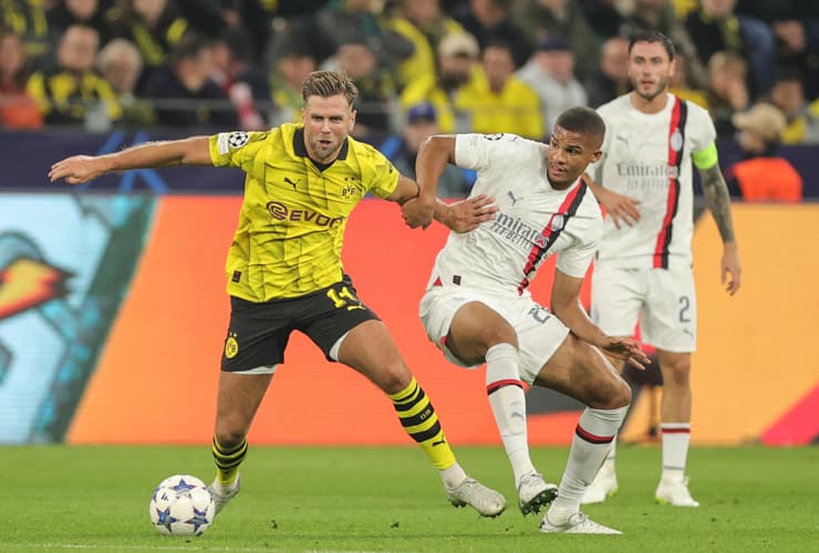 Fullkrug in campo con la maglia del Borussia Dortmund - Foto ANSA - Dotsport.it