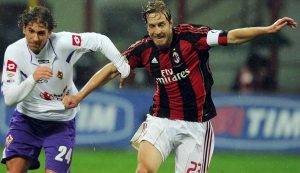 Massimo Ambrosini in campo con la maglia del Milan - Foto ANSA - Dotsport.it