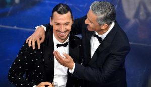 Zlatan Ibrahimovic e Fiorello a Sanremo - Foto ANSA - Dotsport.it