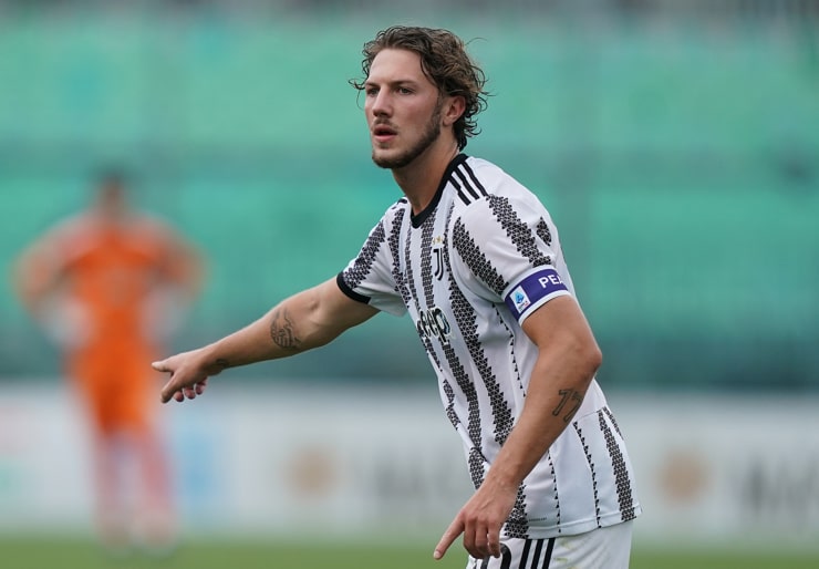 Bonetti in campo con la maglia della Juventus Primavera - Foto Lapresse - Dotsport.it