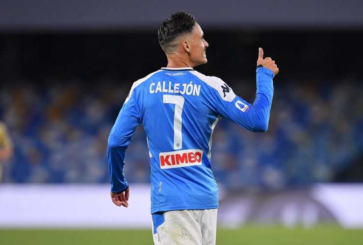 Callejon con la maglia del Napoli - Foto Lapresse - Dotsport.it