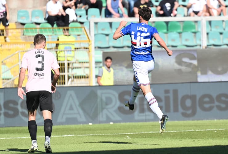 Giovanni Leoni a segno con la maglia della Sampdoria - Foto Lapresse - Dotsport.it