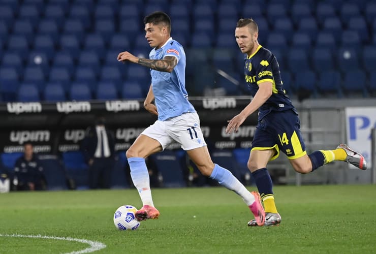 Joaquin Correa in campo con la maglia della Lazio - Foto Lapresse - Dotsport.it