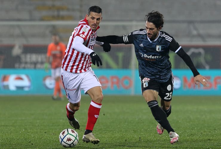 Simone Guerra con la maglia del Vicenza - Foto Lapresse - Dotsport.it