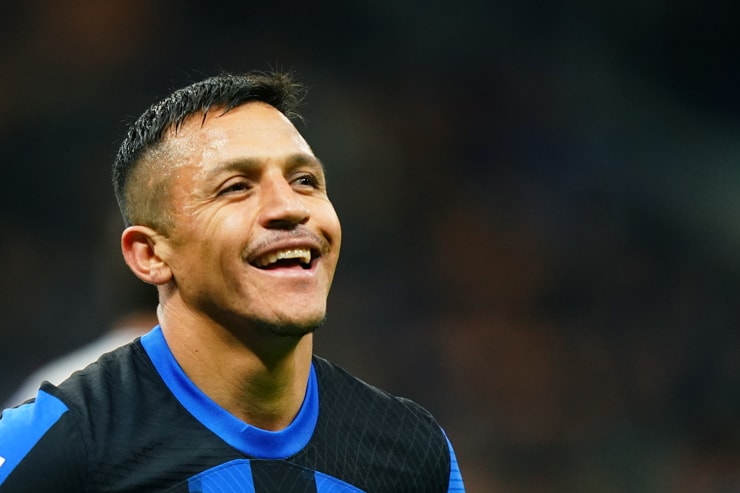 Alexis Sanchez in campo con la maglia dell'Inter - Foto Lapresse - Dotsport.it