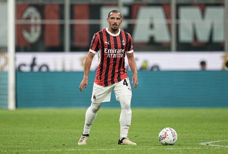 Bennacer in campo con la maglia del Milan - Foto Lapresse - Dotsport.it