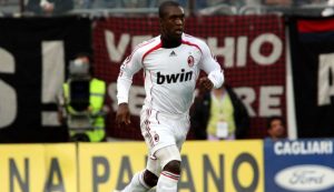 Clarence Seedorf in campo con la maglia del Milan - Foto Lapresse - Dotsport.it