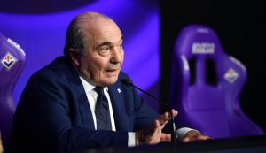 Fiorentina, Commisso pensa allo sgambetto alla Juventus.