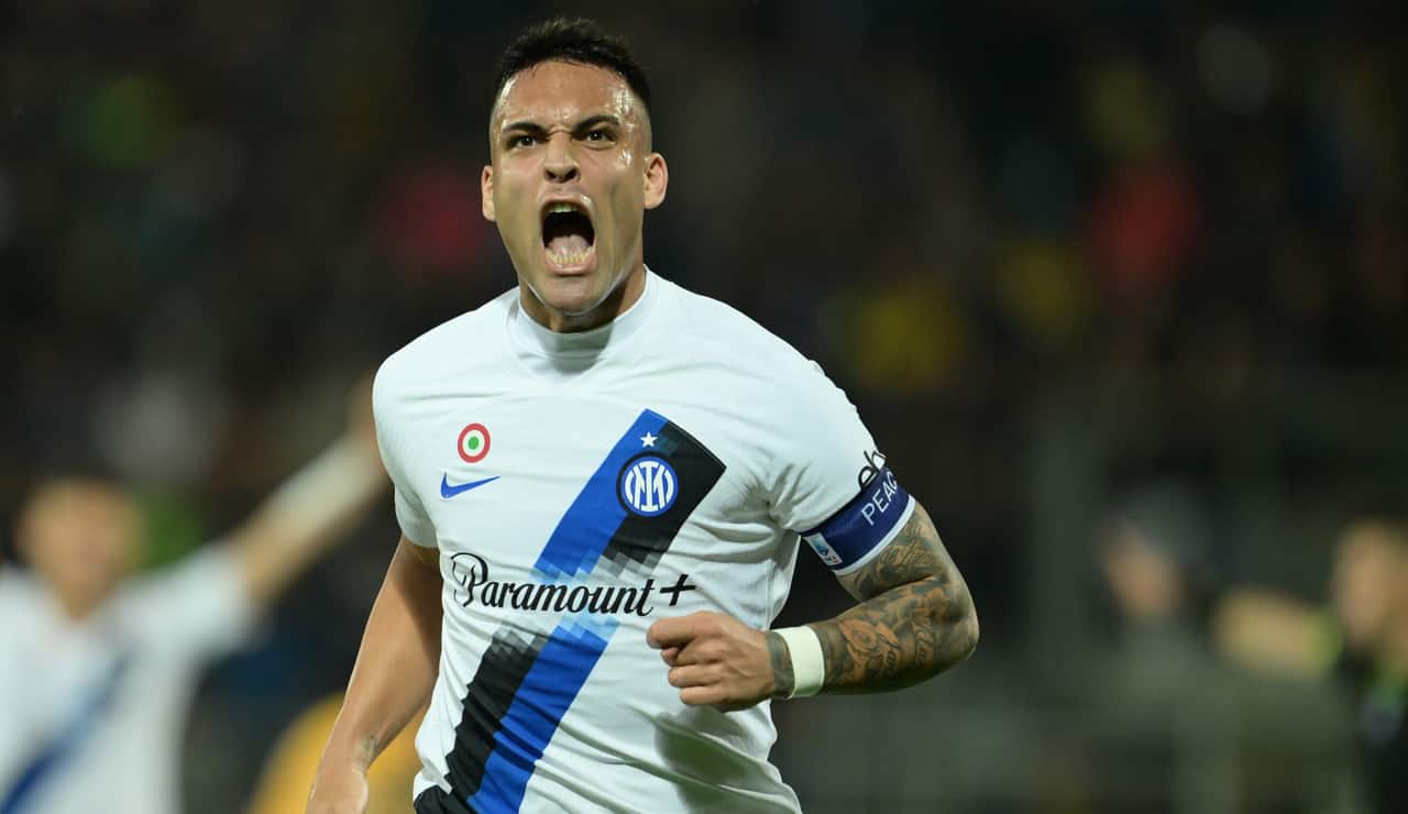 Lautaro Martinez in campo con la maglia dell'Inter - Foto Lapresse - Dotsport.it