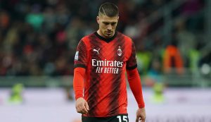 Luka Jovic in campo con la maglia del Milan - Foto Lapresse - Dotsport.it