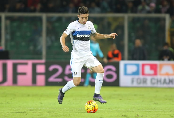 Alex Telles in campo con la maglia dell'Inter - Foto Lapresse - Dotsport.it