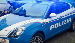 Polizia in campo